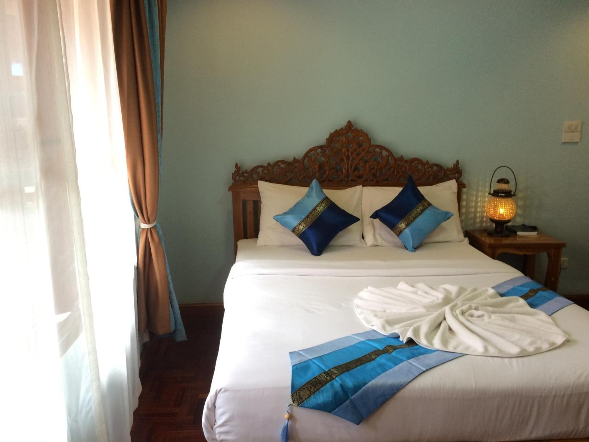 Chok-Wasana Guest House Mae Sariang Rum bild