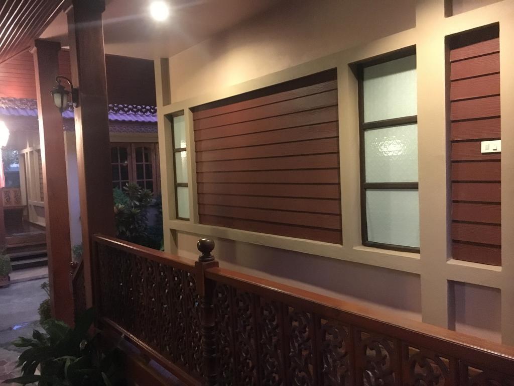 Chok-Wasana Guest House Mae Sariang Exteriör bild
