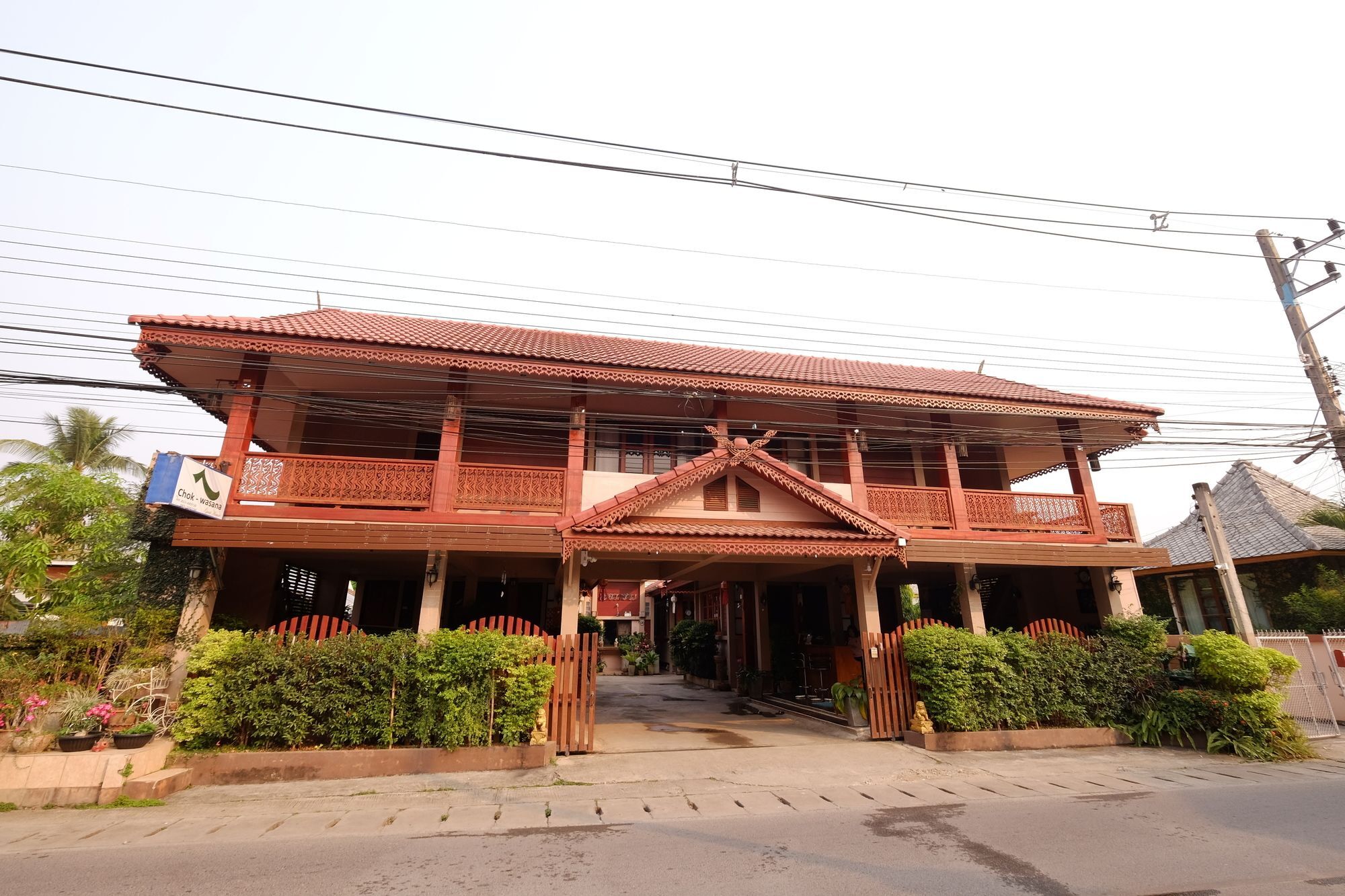 Chok-Wasana Guest House Mae Sariang Exteriör bild